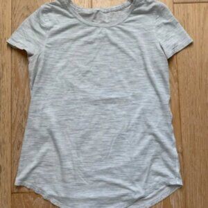 Lululemon women curved love t shirt heather gray space dyed size 8